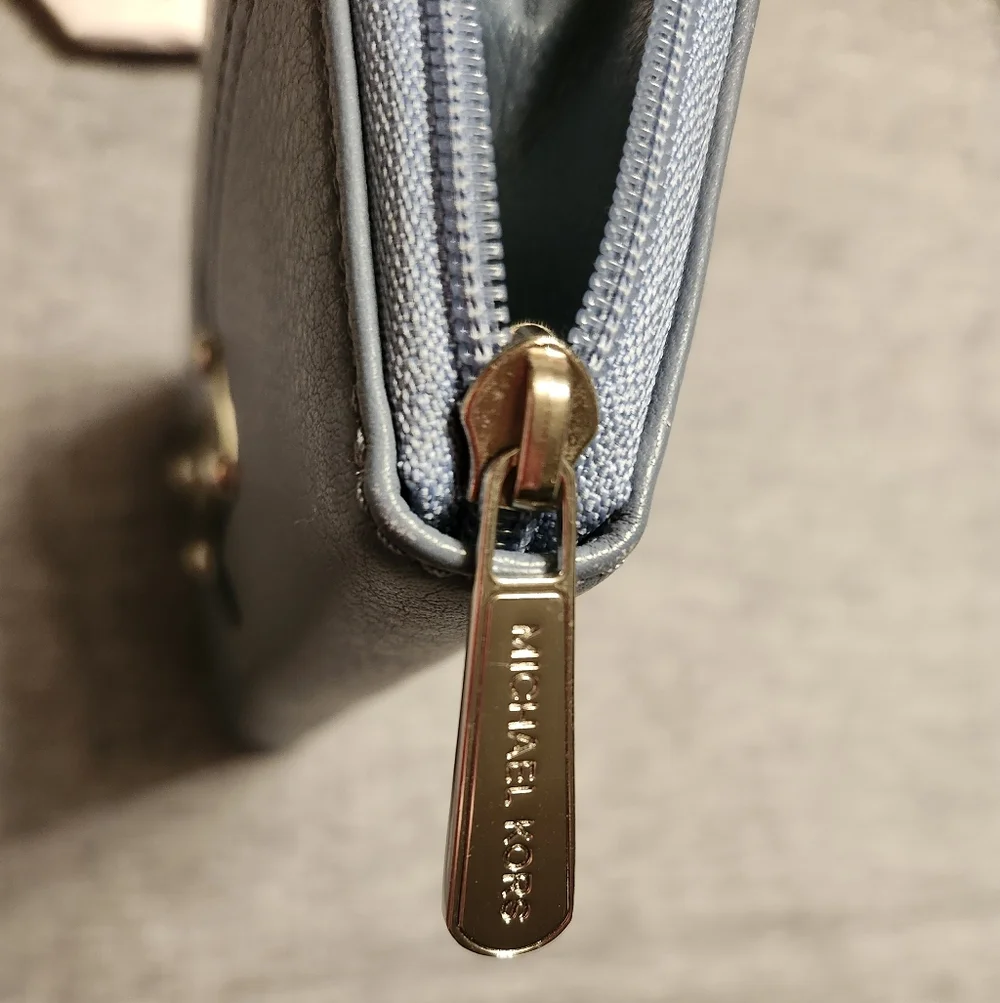 Michael Kors Large Continental Zip Wallet- Sky Blue W/Silver Accents - Picture 10 of 10